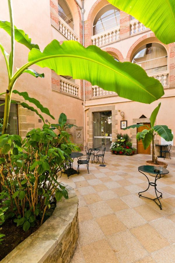 Hotel Montespan Bourbon-lʼArchambault Εξωτερικό φωτογραφία
